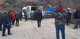 Kanser hastalığına yenik düşen Uzman Çavuş son yolculuğuna uğurlandı