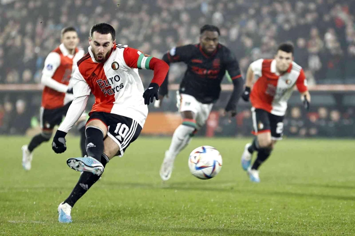 Orkun Kökçü, Feyenoord\'u sırtlıyor