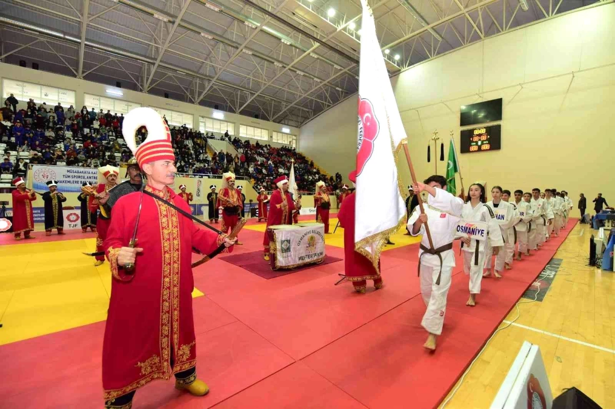 Ümitler Türkiye Judo Şampiyonası Osmaniye\'de başladı