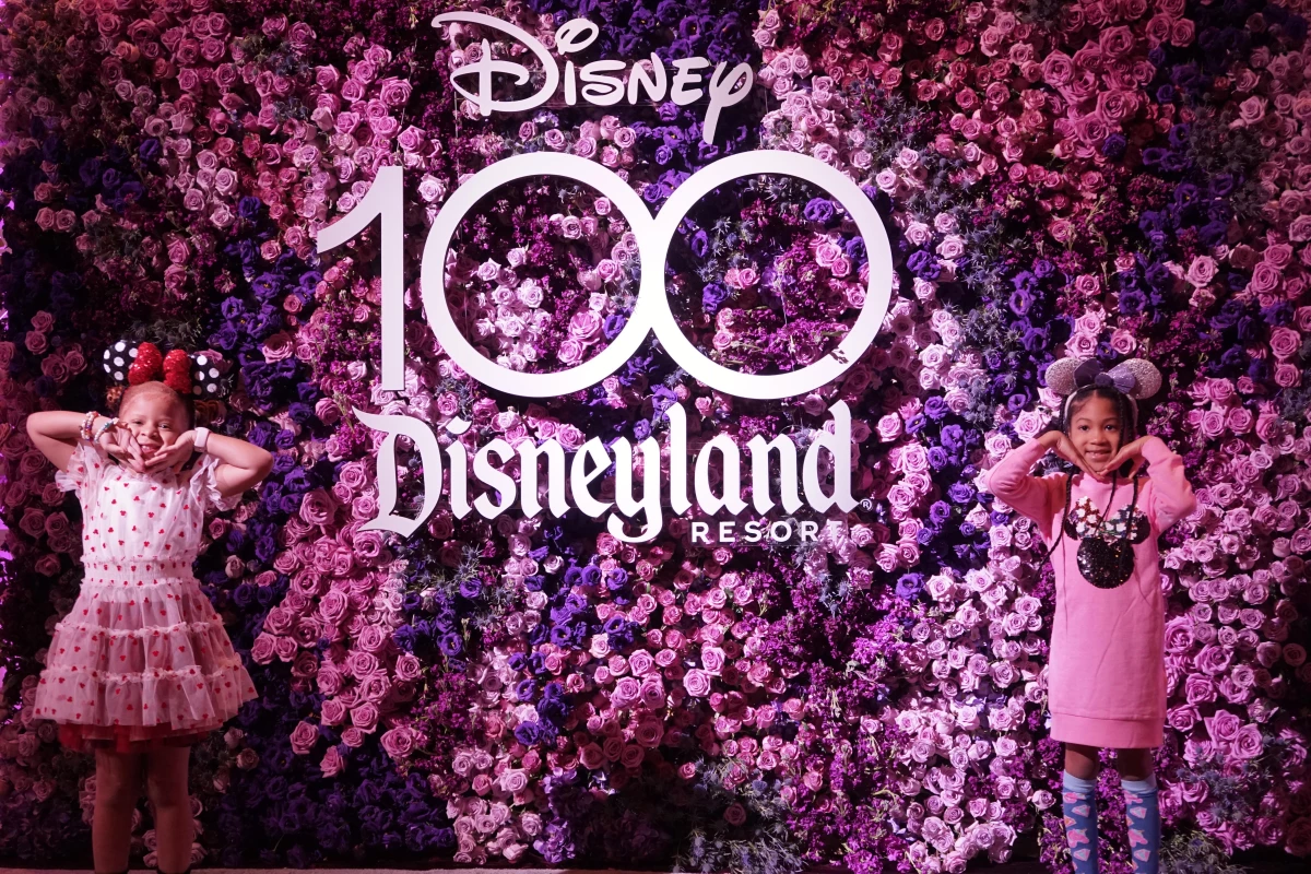ABD\'de Disney\'in 100. Yıl Dönümü Kutlamaları Başladı