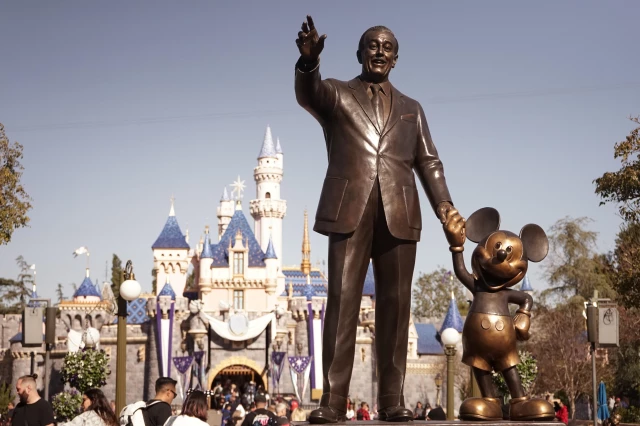 ABD'de Disney'in 100. Yıl Dönümü Kutlamaları Başladı