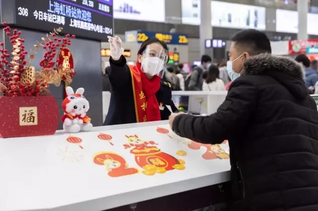 Bahar Festivali Tatili Boyunca Shanghai Kentine 10 Milyonun Üzerinde Ziyaret Gerçekleşti