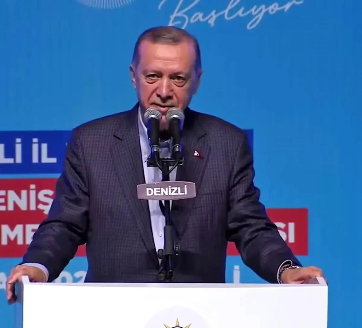 Cumhurbaşkanı Erdoğan: "Siyasi ayak oyunlarından medet ummak yerine 14 Mayıs\'ta bizimle sandıkta centilmence yarışacak birini bulmaları kendileri...