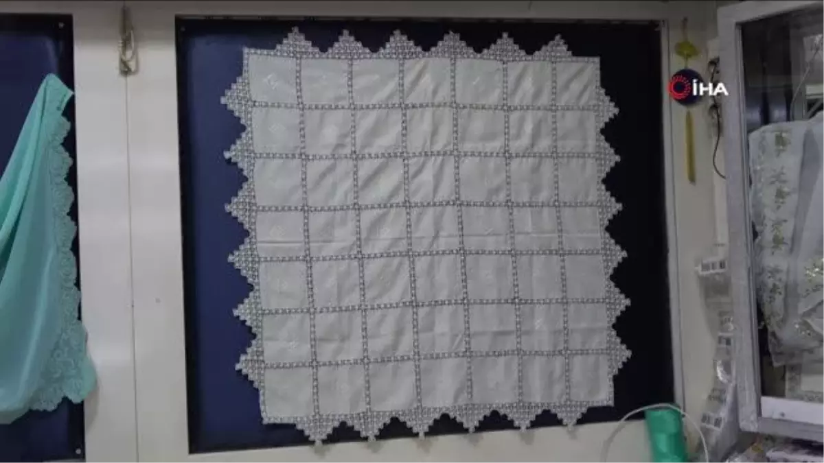 40 yıldır nakış yaparak kadınlara taş çıkartıyor
