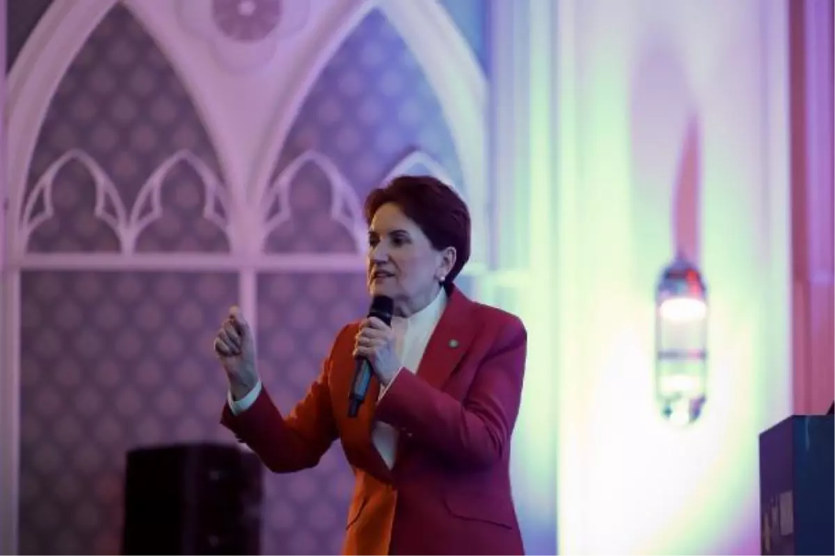 Akşener: Hukukun ortadan kalktığı sistemin 14 Mayıs\'ta değiştirilmesi gerek