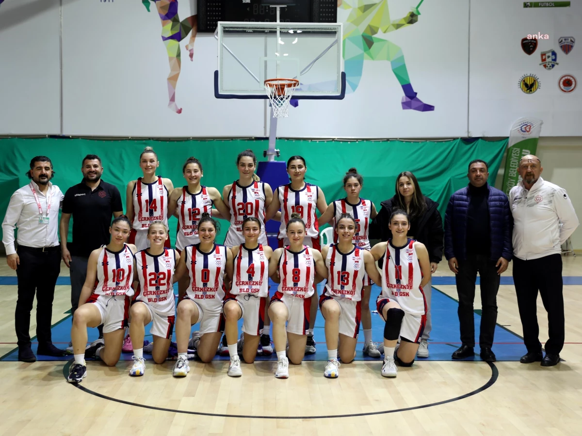 Çerkezköy Belediyesi Kadın Basketbol Takımı 7\'de 7 Yaptı