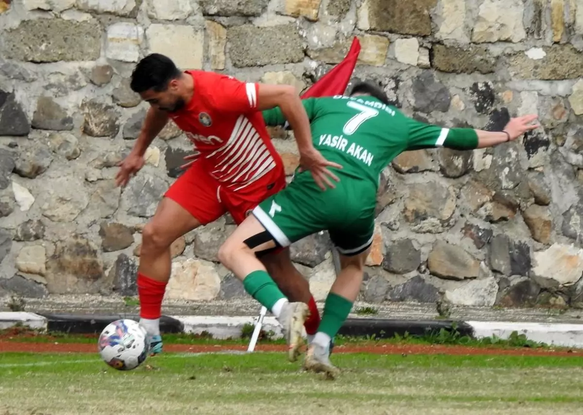 Çeşme Belediyespor golsüz berabere