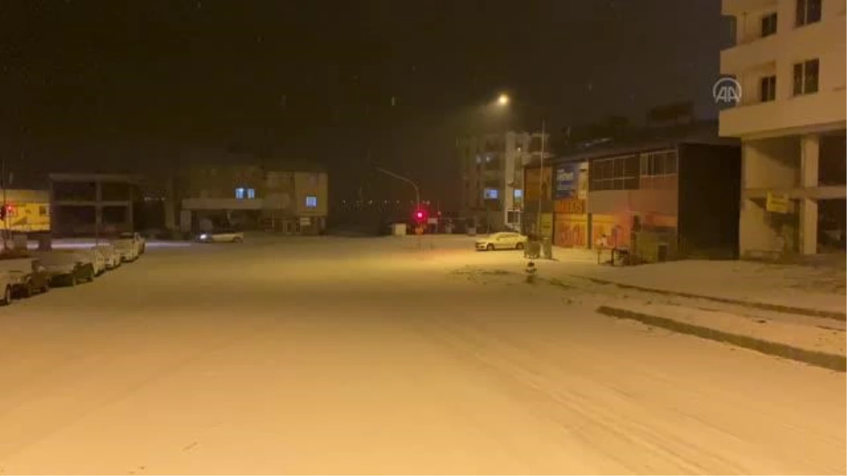 Doğu Anadolu\'da kar yağışı etkili oluyor