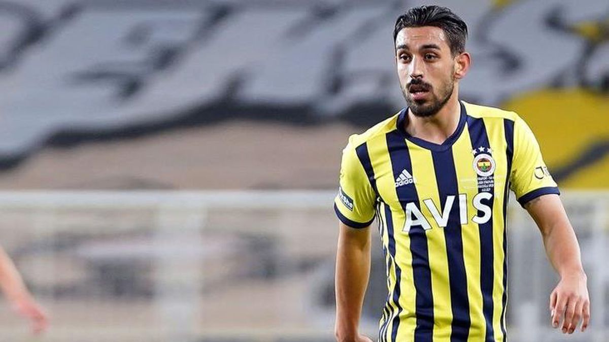 İrfan Can Kahveci'nin sahada yaptıklarını gören Fenerbahçeliler çıldırdı: Kadro dışı bırakın