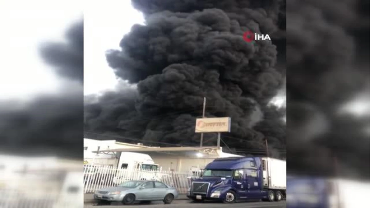 Meksika\'da fabrika yangını: Dumanlar gökyüzünü kapladı