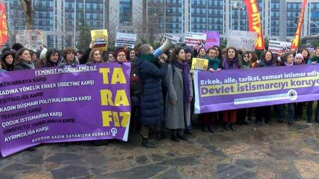 6 yaşında evlendirme davası başladı; Adliye önünde destek ve protesto