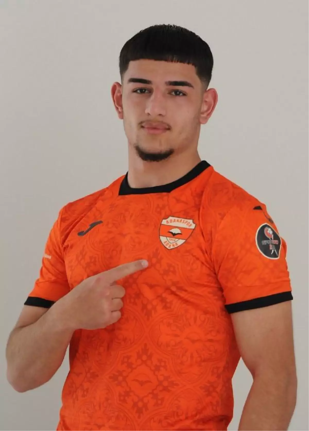 Adanaspor, Devran Şenyurt\'u renklerine bağladı