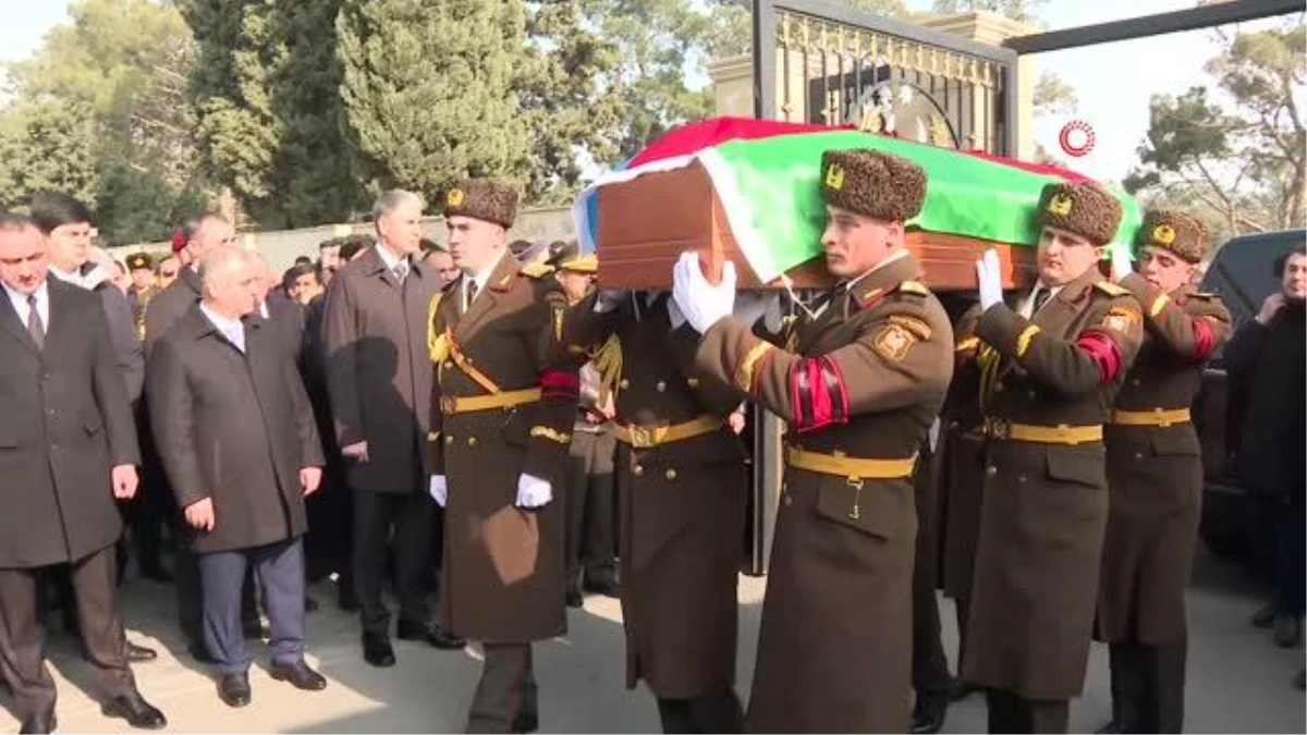 Azerbaycan\'ın Tahran Büyükelçiliğine düzenlenen terör saldırısının şehidi son yolculuğuna uğurlandı