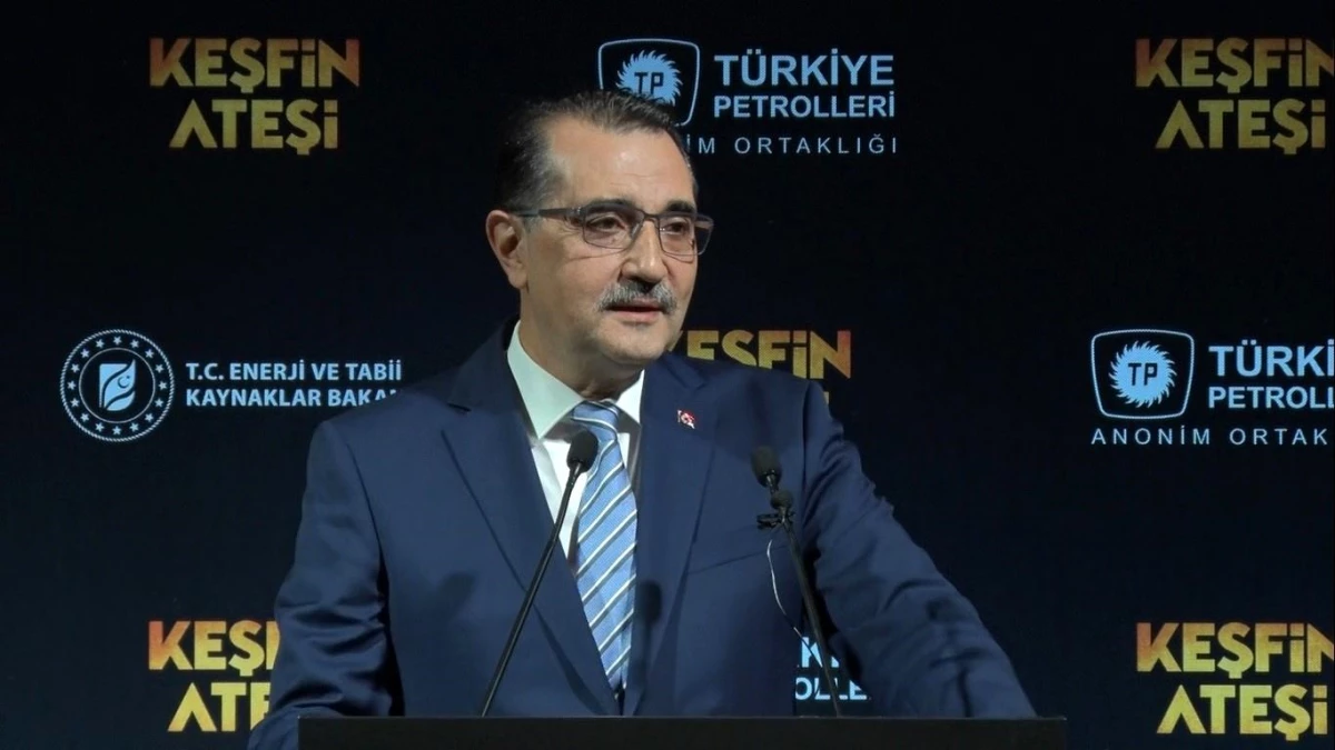 Bakan Dönmez: "Karadeniz gazında çalışmak için ülkesine dönen birçok vatandaşımız var"