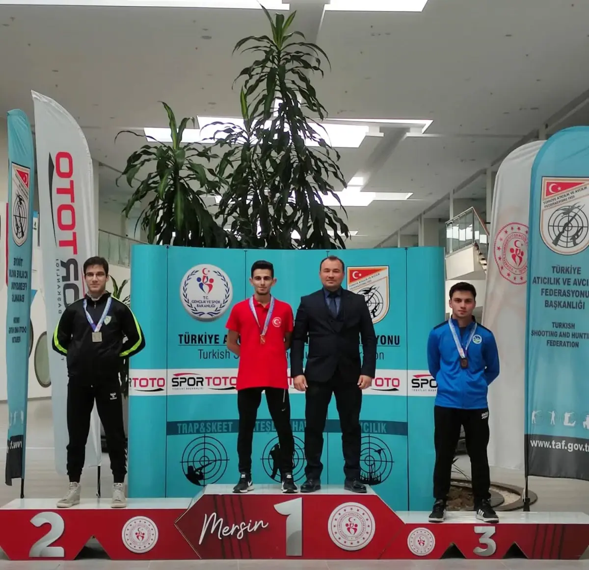 Furkan Esat Özdin Mersin\'de 3\'üncü oldu