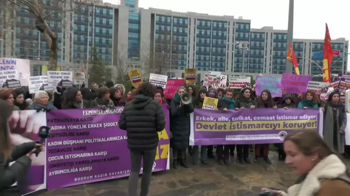 Kadınlardan, Kartal Adliyesinde H.K.G. Açıklaması: "Bizlere Dava Açanlar Tarikat ve Cemaatlerde Nelerin Döndüğüne Bir Kez Dönüp Bakmadılar"