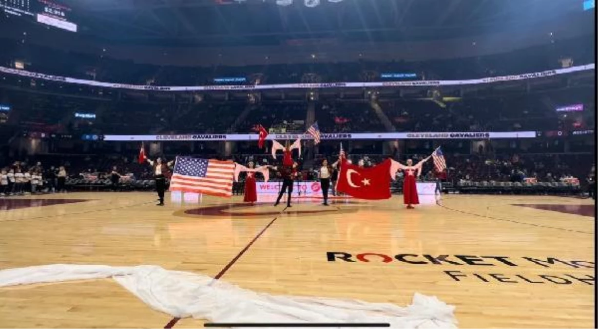 NBA maçında Türk kültürü tanıtıldı