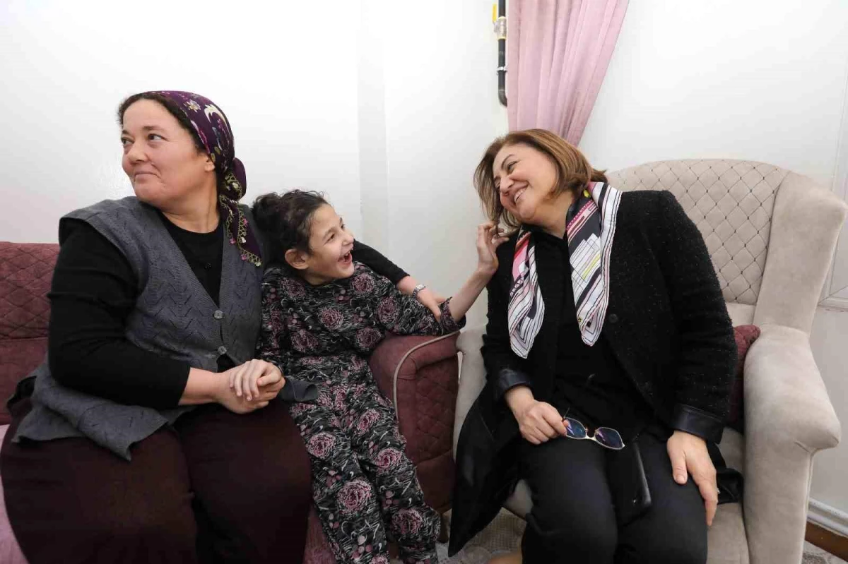 Şahin, doğalgaz yardım projesinden yararlanan aileleri ziyaret etti