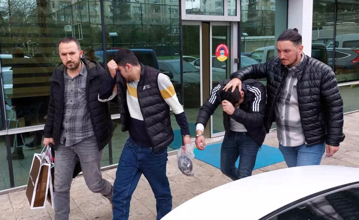 Samsun\'da 2 kişi uyuşturucu ticaretinden tutuklandı