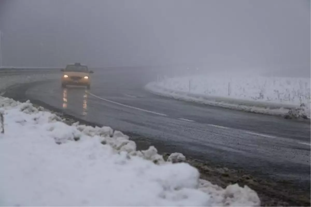 Zonguldak\'ta kar yağışı ve sis