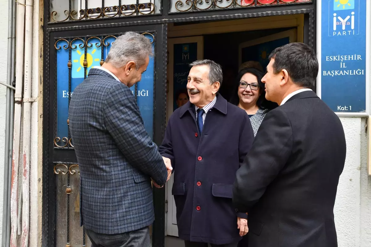 Ahmet Ataç\'tan İyi Parti Eskişehir İl Yönetimine Ziyaret