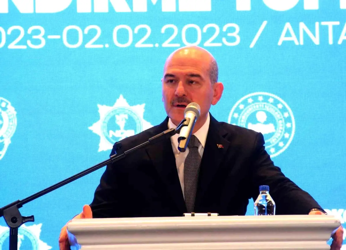 Bakan Soylu: "Uyuşturucuya başlayanların yüzde 75\'i arkadaş ısrarıyla başlıyor"