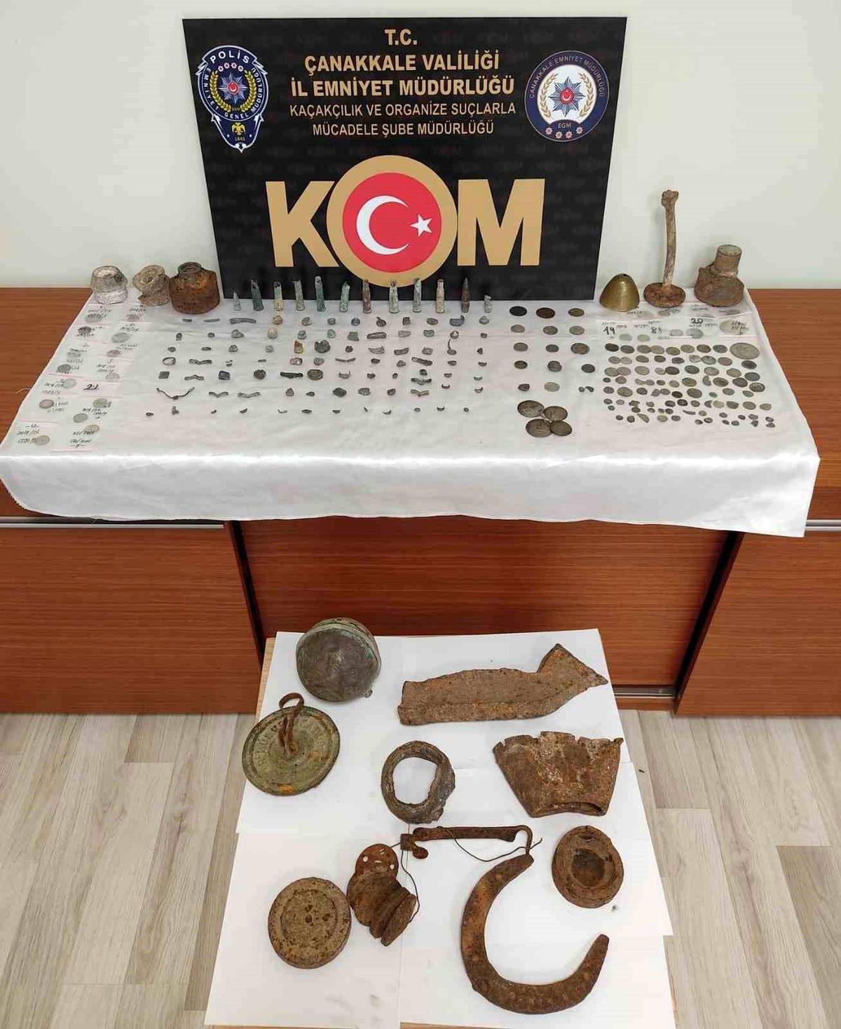 Çanakkale\'de 120 adet sikke ele geçirildi