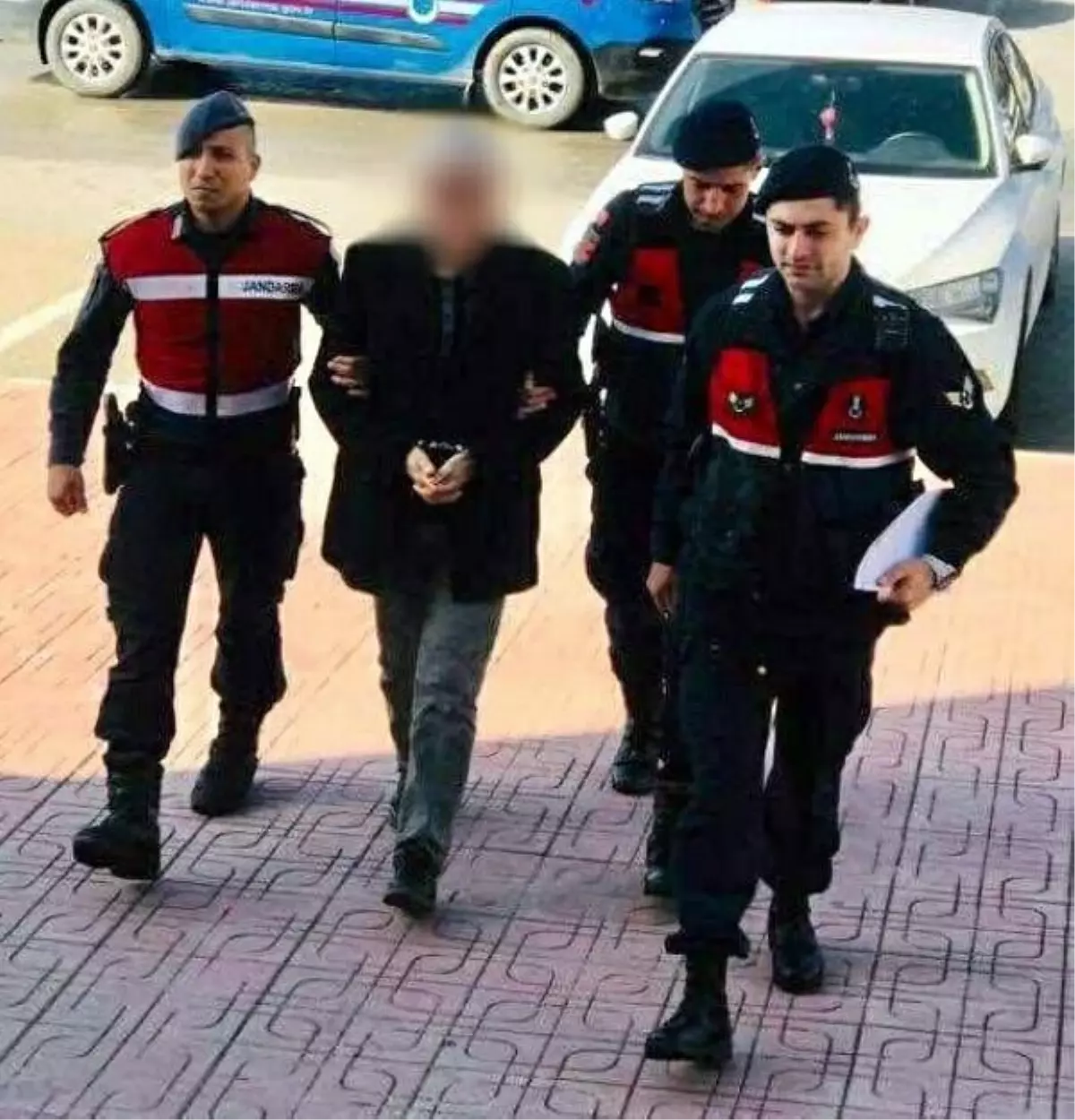 FETÖ üyeliğinden 6 yıl hapisle aranan emekli öğretmen yakalandı