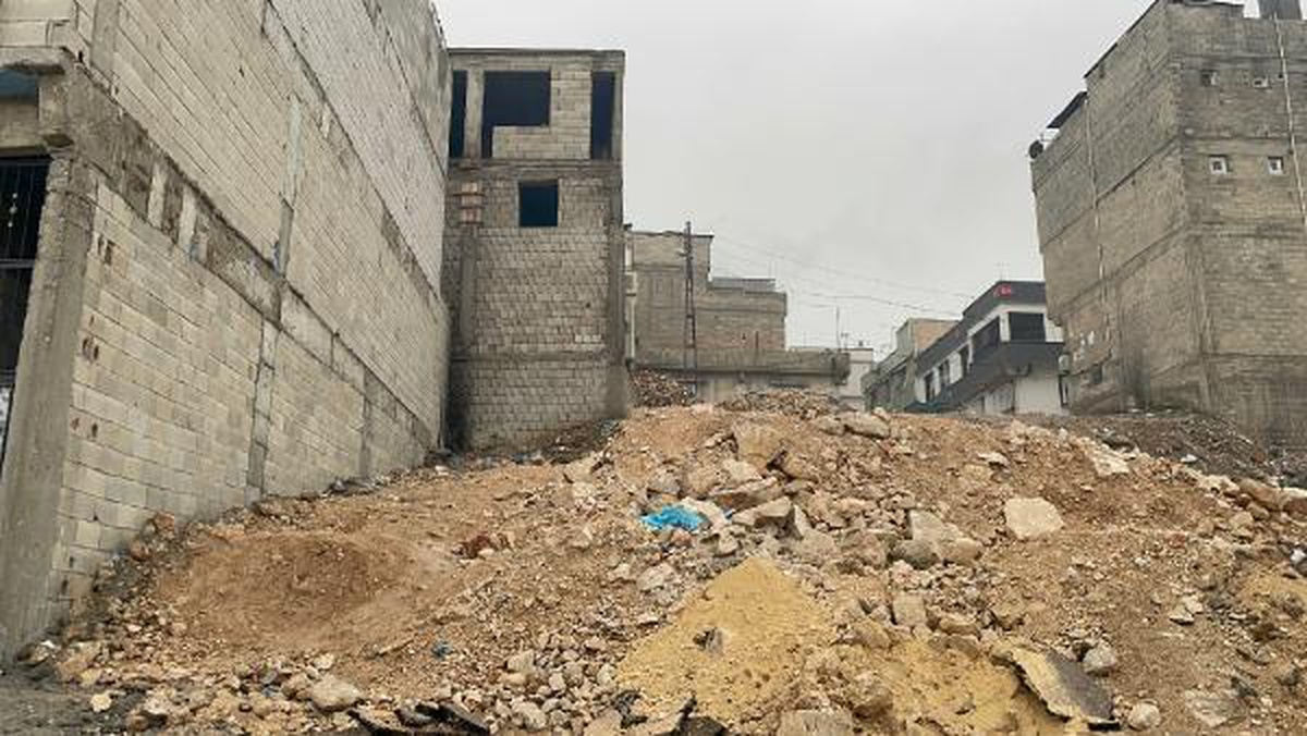 Gaziantep\'te, boş arazide kız çocuğu cesedi bulundu