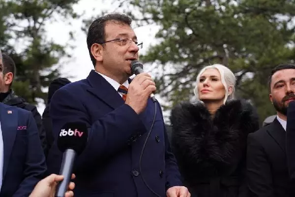 İmamoğlu'nun ziyareti sırasında gündem olmuştu! Targaryen'e benzetilen başkanvekili Melek Mızrak Subaşı konuştu