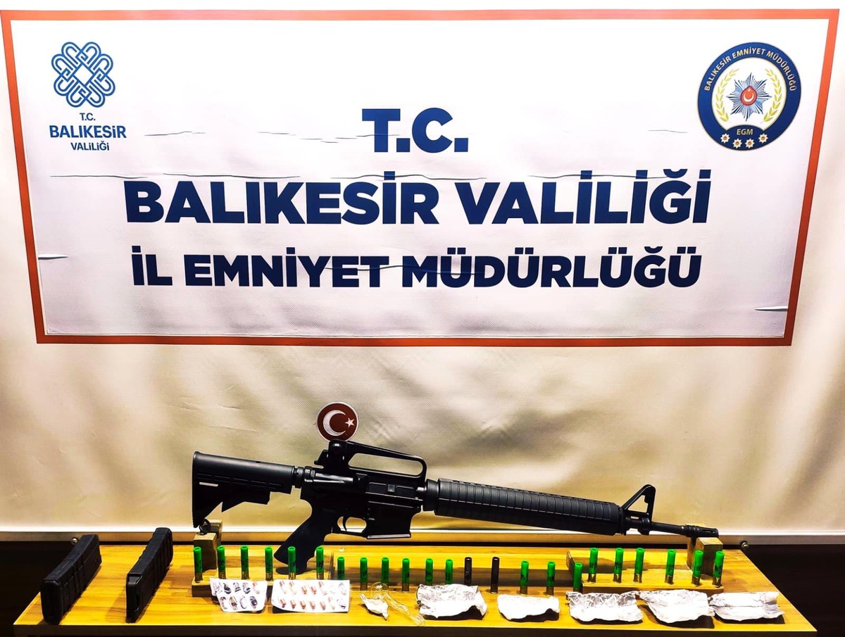 Balıkesir\'de aranan 18 şahıstan 9\'u tutuklandı