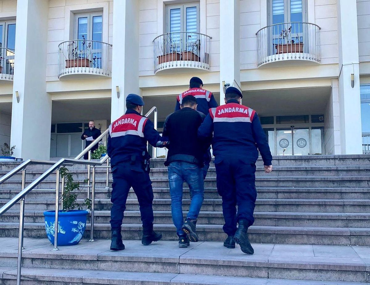 Bodrum\'da 6 farklı suçtan aranan şüpheli yakalandı