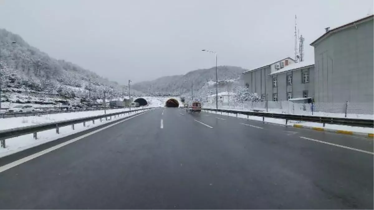 Bolu Dağı Tüneli\'nde zincirleme kaza: 1 ölü, 4 yaralı (2)- Yeniden