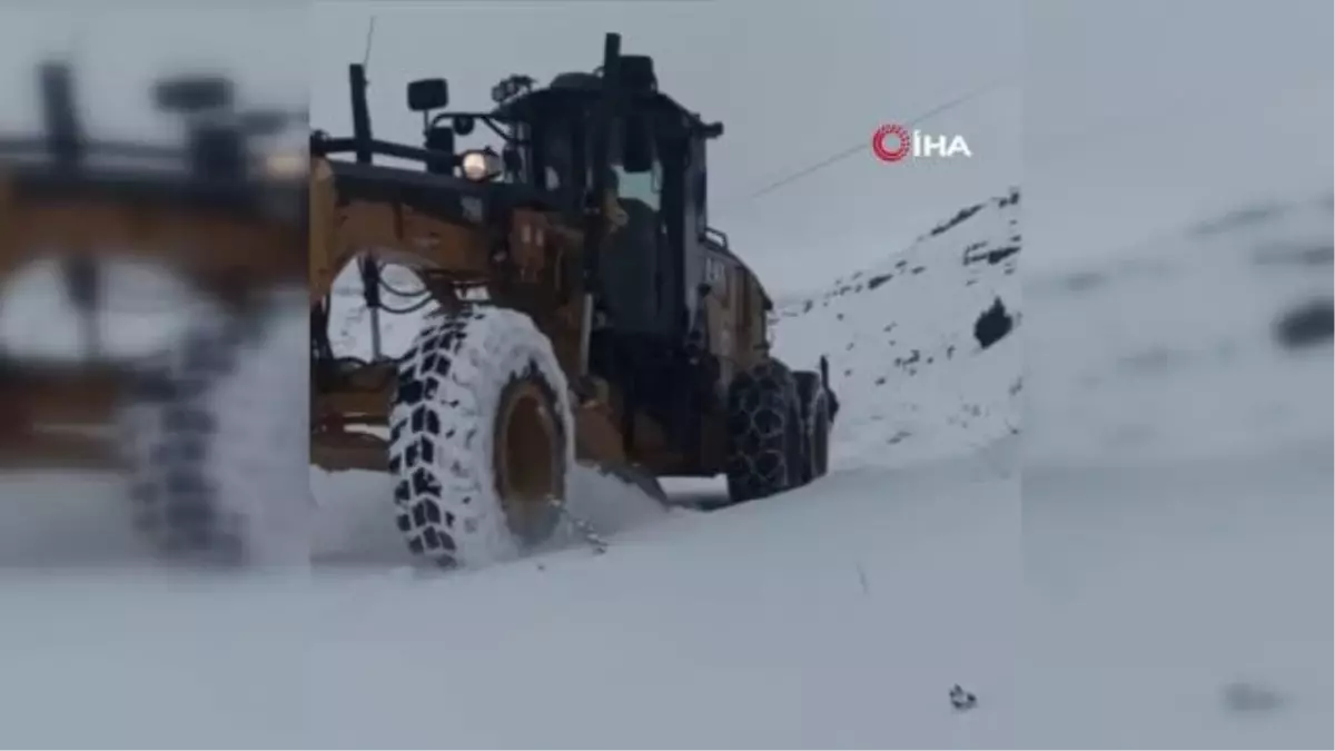 Kayseri\'de yoğun kar yağışı nedeniyle ulaşıma kapanan 208 mahalle yolu açıldı