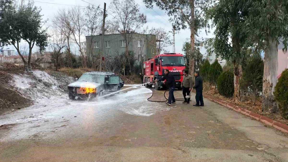 Osmaniye\'de araç yangını