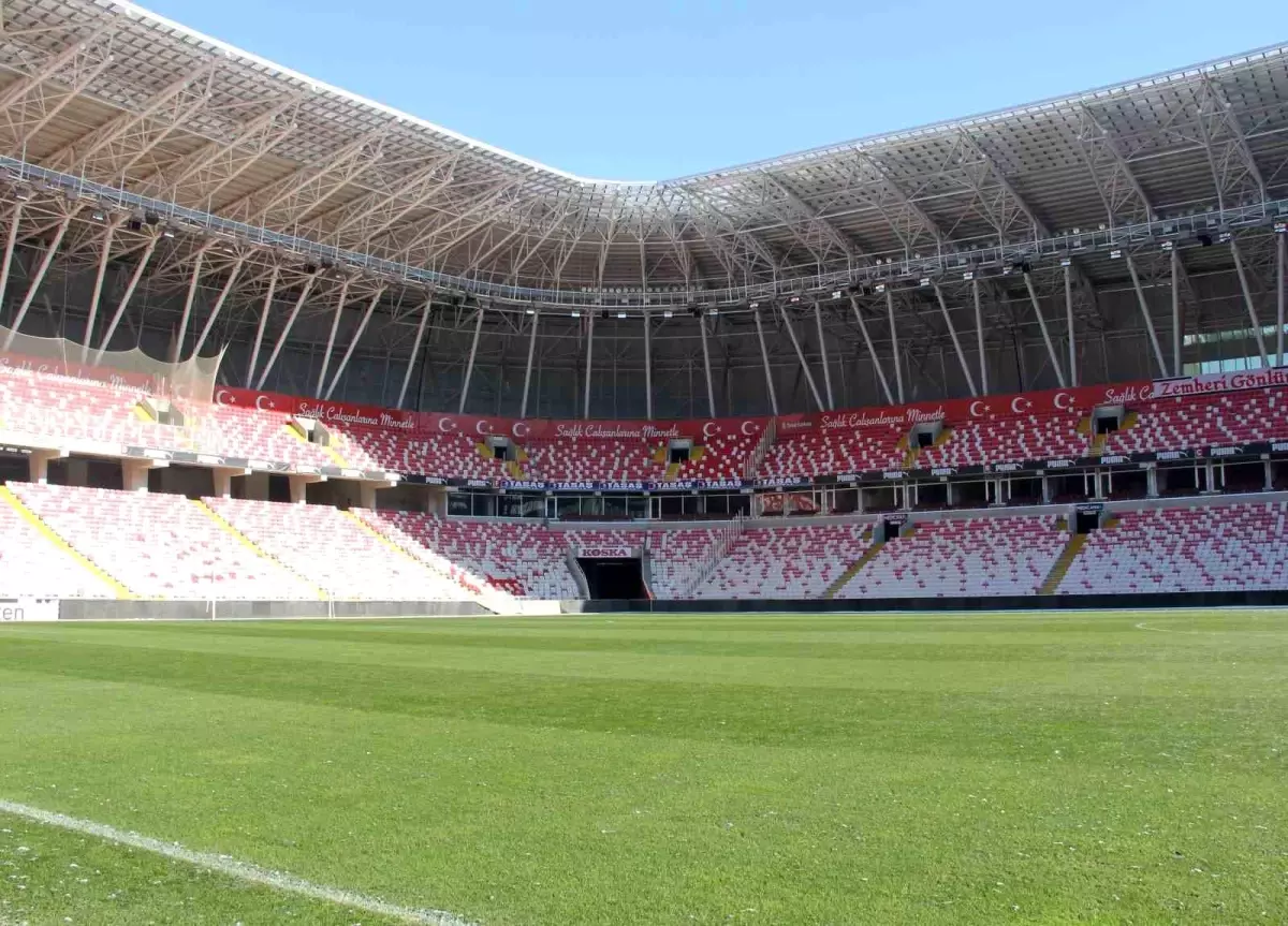 Sivasspor-Beşiktaş maçının stadyum kararını TFF verecek