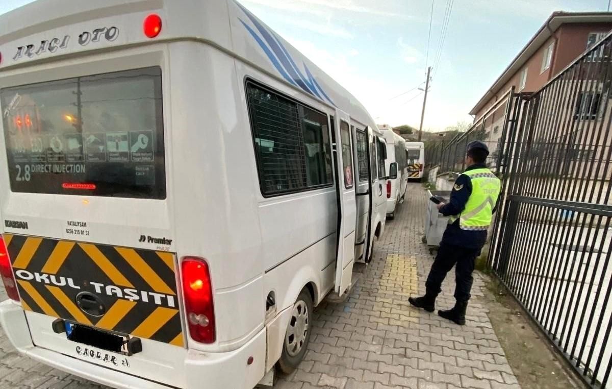 Aydın\'da okul servis araçları denetlendi