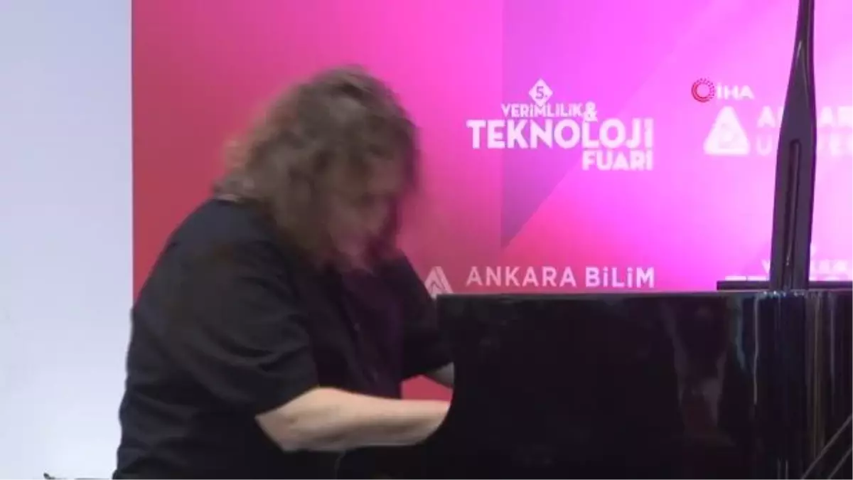 Bakan Soylu: "Bugün Türkiye\'nin altyapısı ve üstyapısı bakımından o gün hayal bile edemediklerimizin gerçekleştiği bir tablo var"