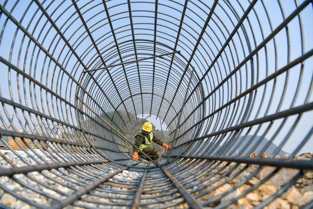 Çin'in Guizhou Eyaletinde 687 Büyük Projenin İnşaatı Başladı
