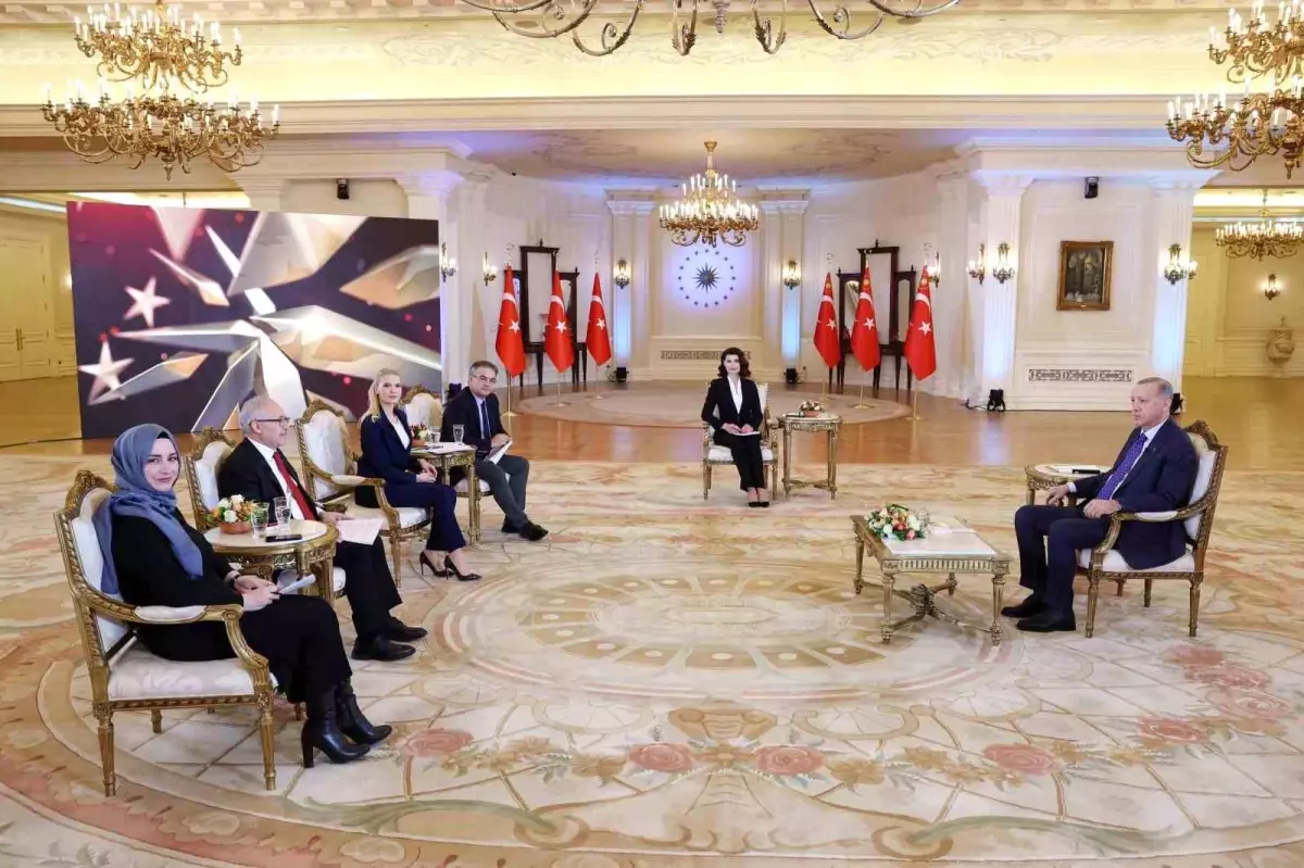 Cumhurbaşkanı Erdoğan\'dan EYT açıklaması