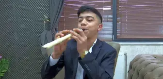 Flütü klarnete çeviren Emirhan, yeteneğiyle göz dolduruyor
