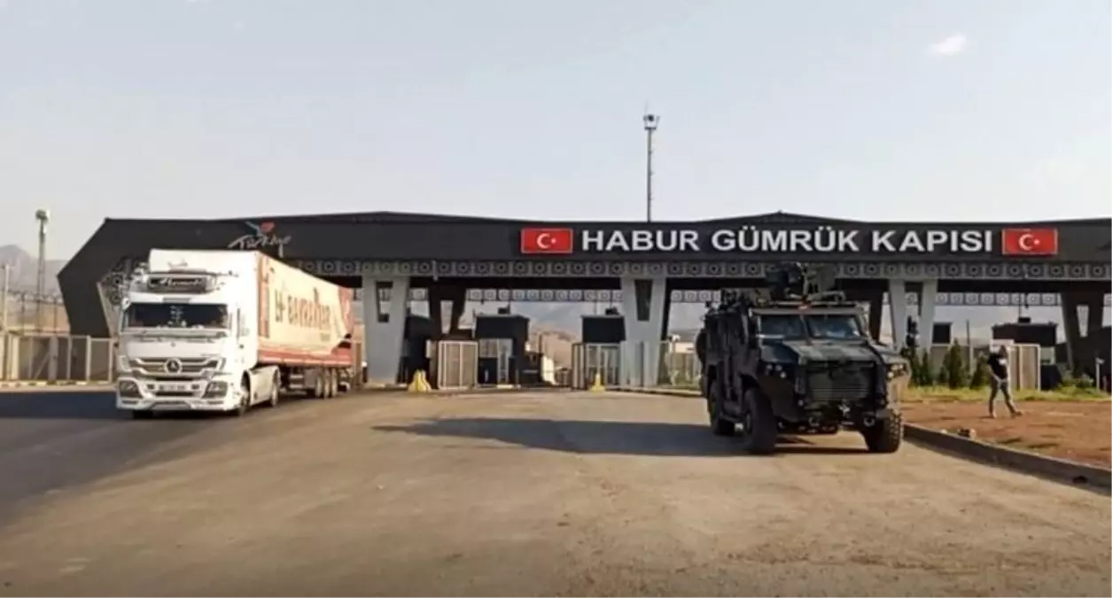 Habur Sınır Kapısı\'nda gümrük malı çalmaya çalışan şüpheliler yakalandı