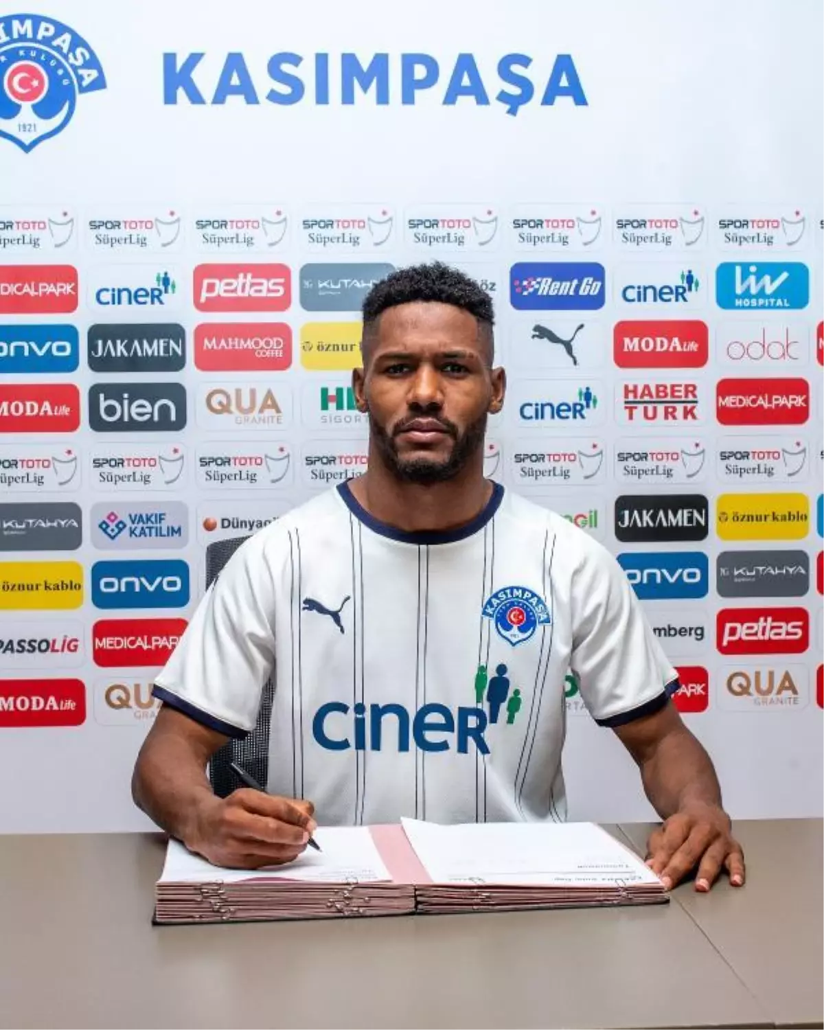 Kasımpaşa, Fabiano Silva\'yı kiraladı