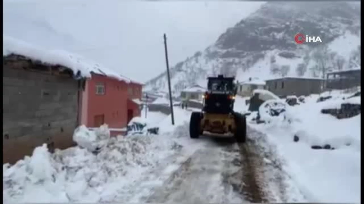 Şırnak\'ta 26 yerleşim yerine kar nedeniyle ulaşım sağlanamıyor