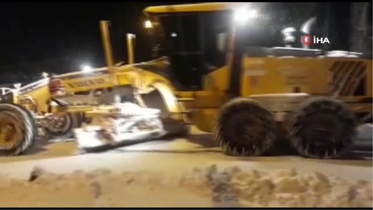 Sivas\'ta kar nedeniyle 268 köy yolu ulaşıma kapandı
