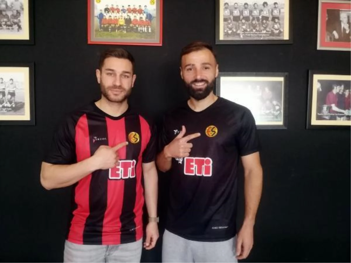 Transfer yasağı kaldırılan Eskişehirspor, iki futbolcuyla sözleşme imzaladı