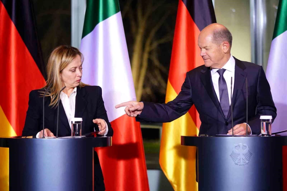Almanya Başbakanı Scholz: "Göç konusu, Avrupa\'da sadece birlikte üstesinden gelebileceğimiz bir sorun"