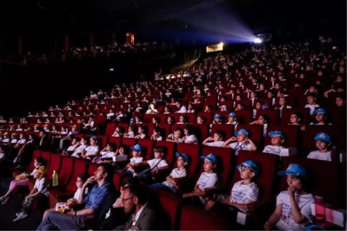 Bakanlıktan sinema salonlarına 14,2 milyon TL destek