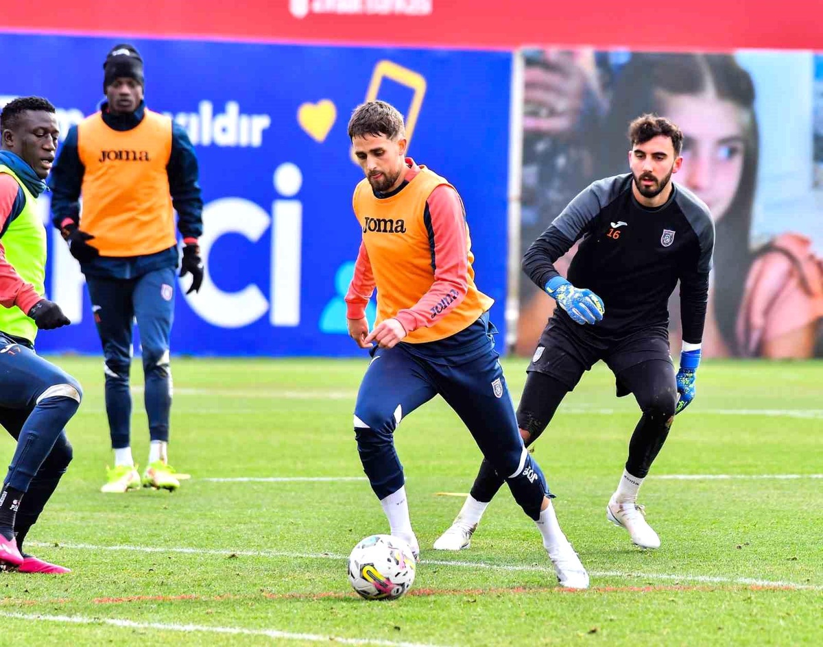 Başakşehir, Alanyaspor maçı hazırlıklarına başladı