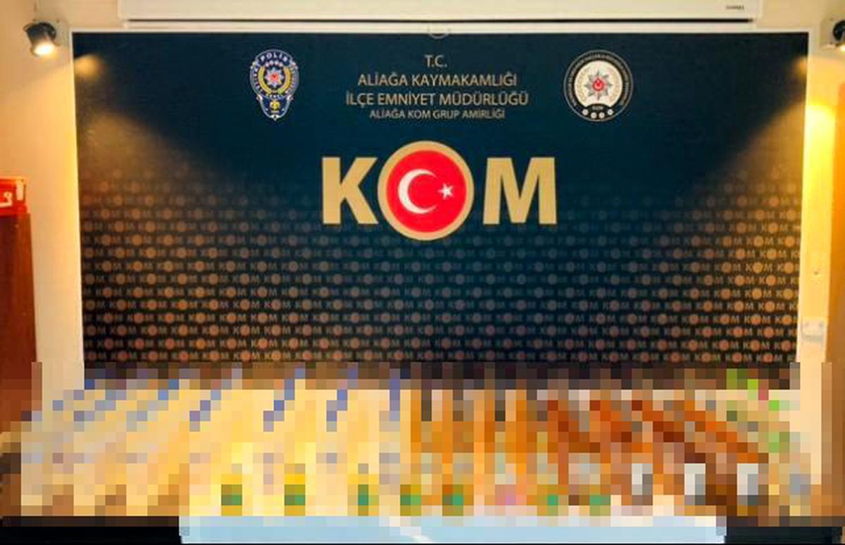 İzmir\'de gümrük kaçağı içki ele geçirildi